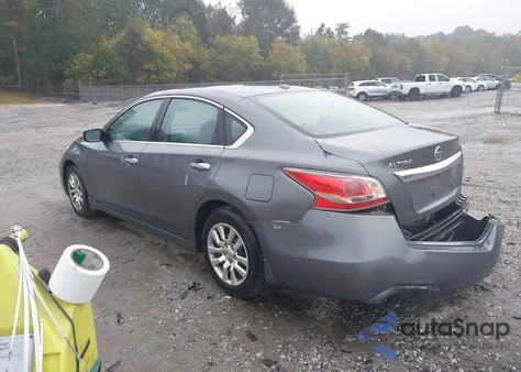 2015 Nissan Altima 2.5 S из США, поврежденный, VIN 1N4AL3AP8FN878754